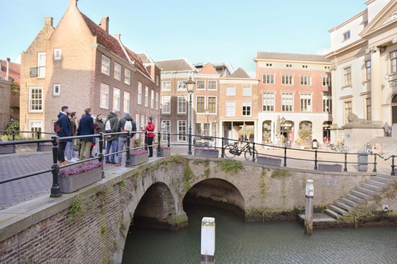 Dordrecht: Highlights and Hidden Gems Walking Tour - Key Points