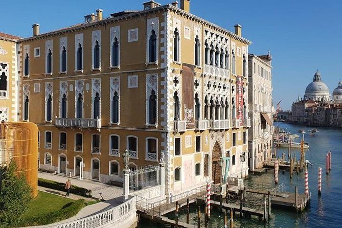 Dorsoduro District 2-hour Private Walking Tour including Accademia Bridge - Strolling Waterfronts and Sacred Spaces