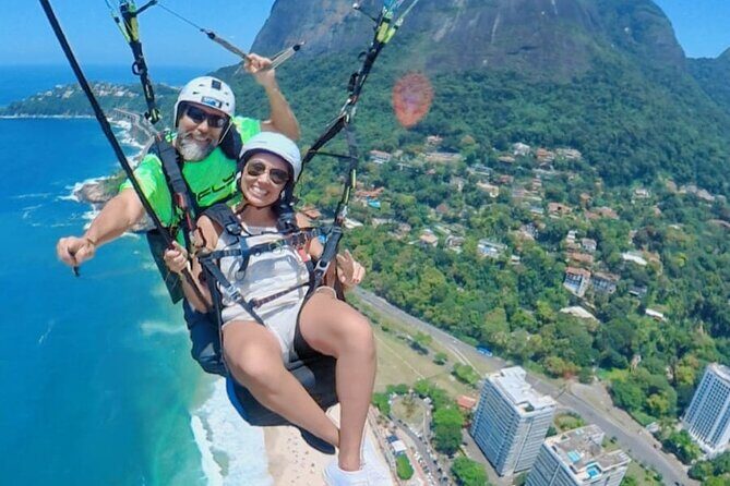 Double flight from Parapente in Pietra Bonita in Rio de Janeiro - Exploring the Paragliding Experience in Rio de Janeiro