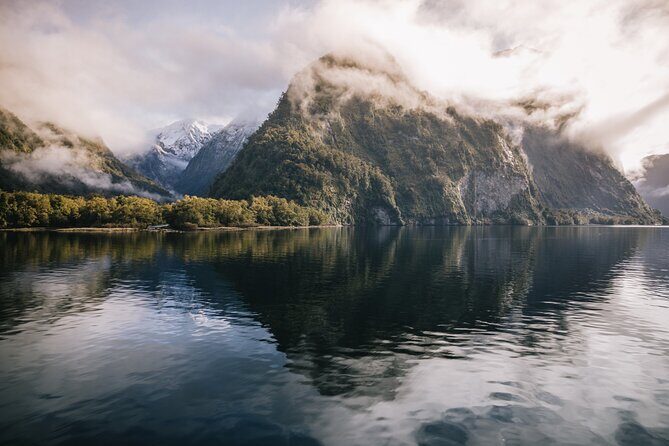Doubtful Sound Wilderness Cruise from Te Anau - Doubtful Sound Wilderness Cruise from Te Anau: A Journey into New Zealand’s Untamed Wilderness