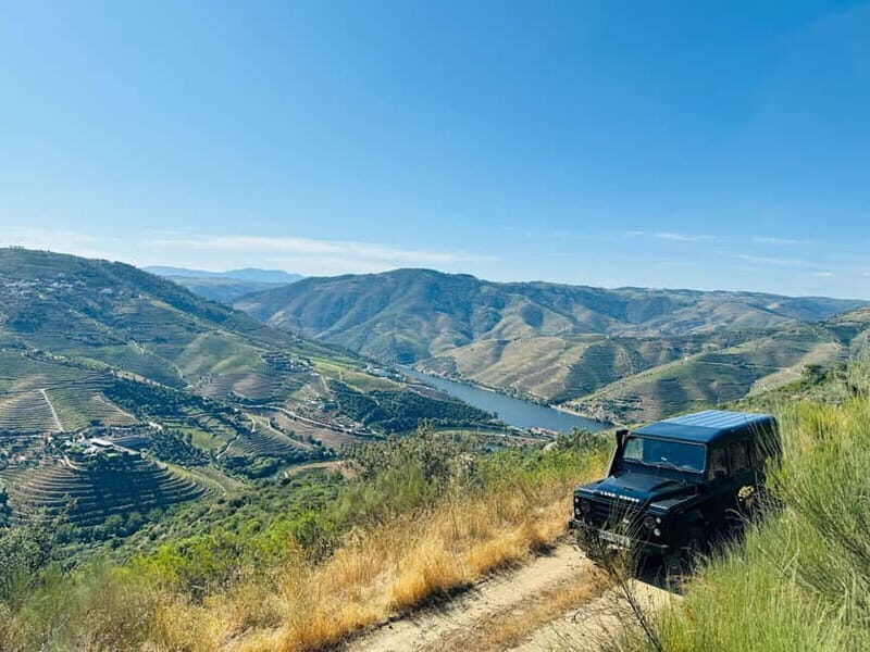 Douro offroad experience: visit to a winery and a picnic - An In-Depth Look at the Douro Offroad Experience