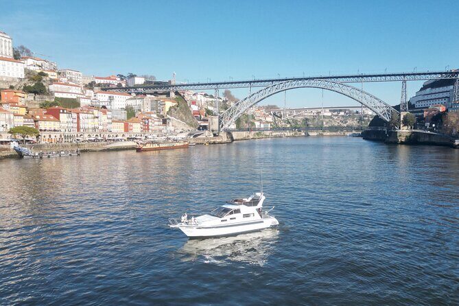 Douro River Tour - Discover the Douro River on a 2-Hour Boat Tour from Porto