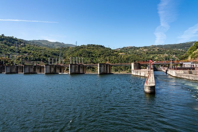 Douro Valley Cruise Porto to Pinhão: Breakfast, Lunch and Tasting - Douro Valley Cruise Porto to Pinhão: Breakfast, Lunch and Tasting