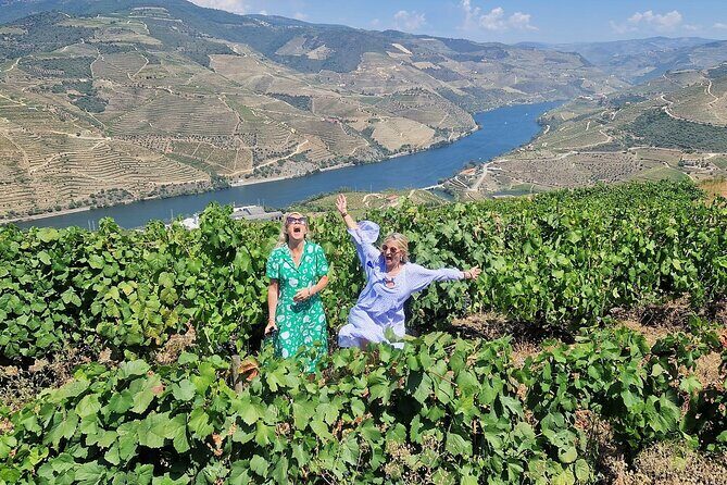 Douro Valley-Expert Guide-Boat-Lunch-Tastings Premium Service - Visiting the Wineries: Tasting the Heart of Douro