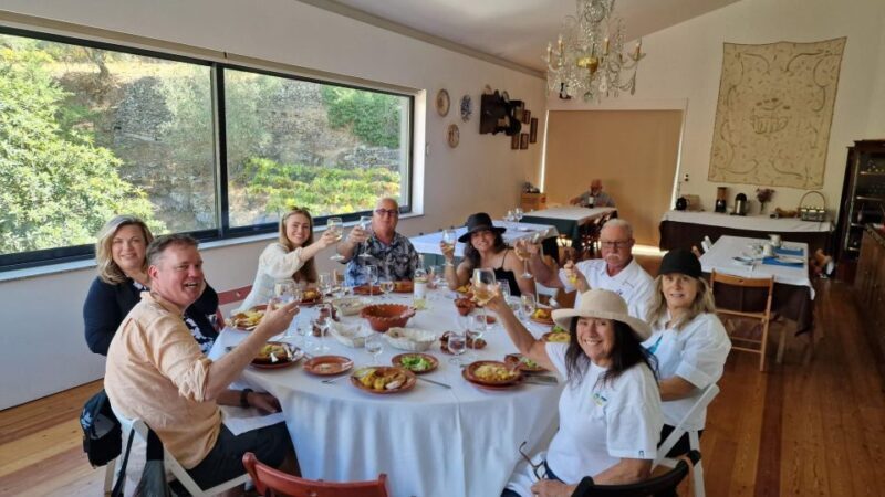 Douro Valley-Expert Guide-Boat-Lunch-Tastings PremiumService - Frequently Asked Questions