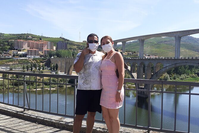 Douro Valley Premium with wine tasting lunch and boat - Exploring the Douro Valley: A Detailed Review of the Premium Experience
