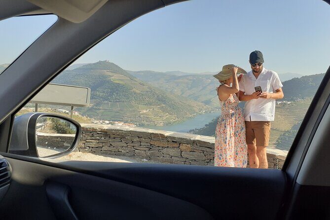 Douro Valley Premium with wine tasting lunch and boat - The Real Value of the Tour