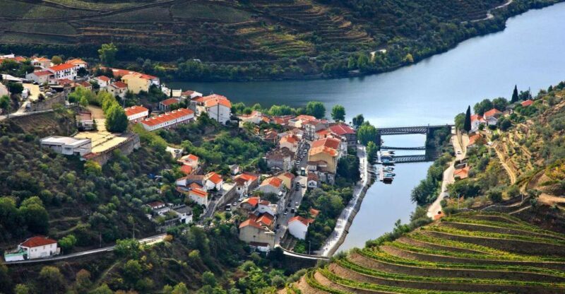Douro Valley: Private Airplane Tour Around the River Douro - Practical Considerations