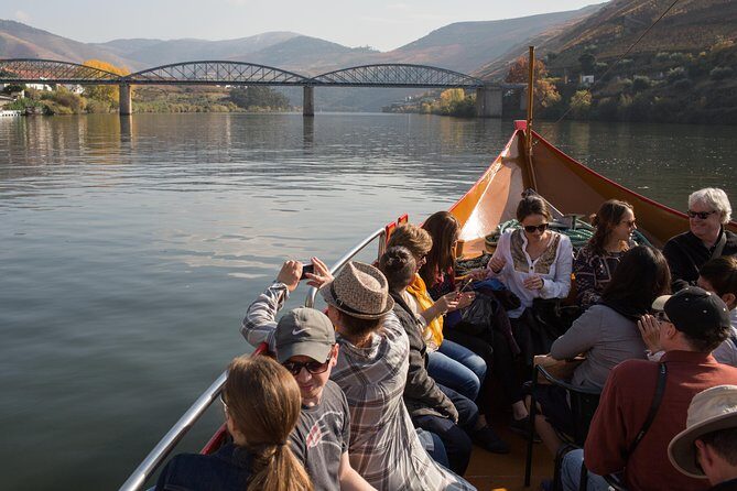 Douro Valley Small-Group Tour with Wine Tasting, Lunch and Boat - Why This Tour Is a Great Value