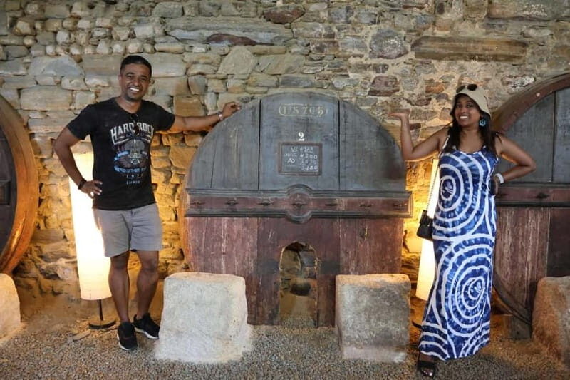 Douro Valley: Visit 2 Wineries with lunch, and 1-Hour Cruise - Exploring the Douro Valley: Two Wineries, a Cruise, and a Memorable Day