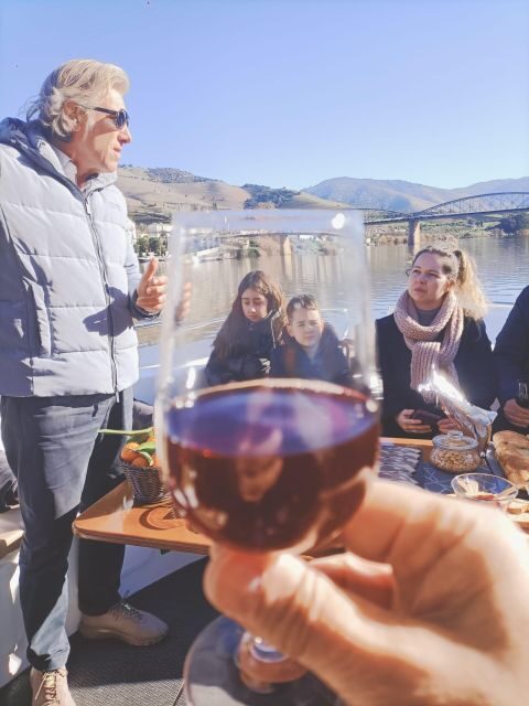 Douro: Wine Tasting and river cruise Experience - What Sets This Tour Apart?