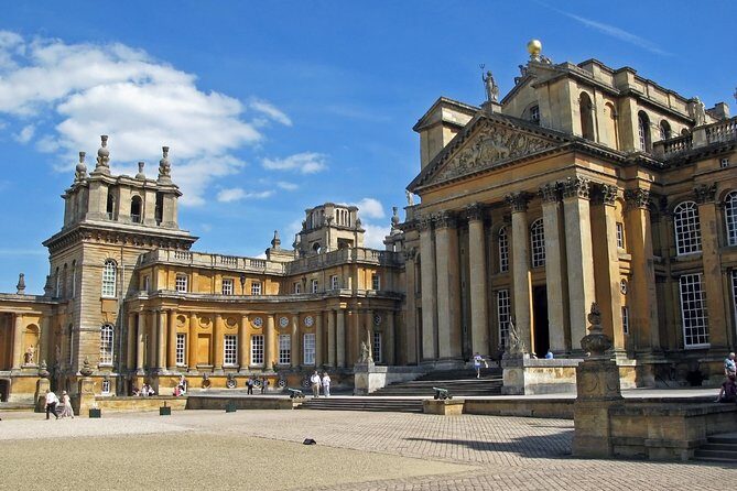 Downton Abbey sites, Cotswolds and Blenheim Palace from London - Analyzing the Experience: Is It Worth the Price?