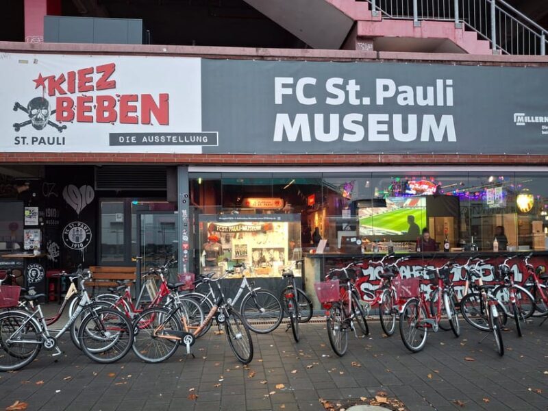Downtown, Alster & Creative Neighborhoods by Bike - Who Will Love This Tour?