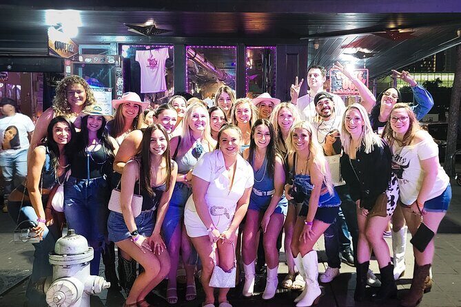 Downtown Austin VIP Bar & Club Crawl - Who Should Consider This Tour?