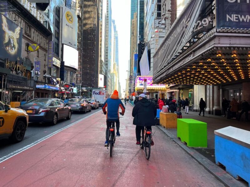 Downtown Bike Tour with Stylish Dutch Bikes or E-bikes! - FAQ
