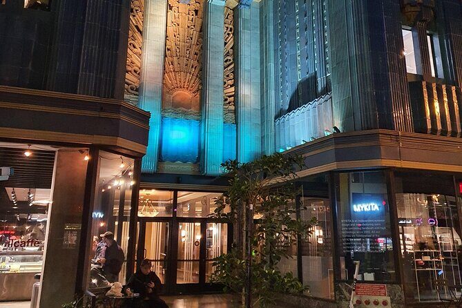 Downtown Broadway Speakeasy Rooftop Bar Nightlife Cocktail Tour - FAQ