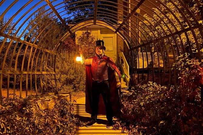 Downtown Flagstaff Haunted History Tour - Key Points