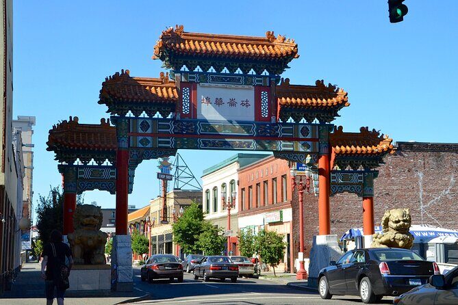 Downtown Golden Adventure Quest Experience in Portland - Key Points