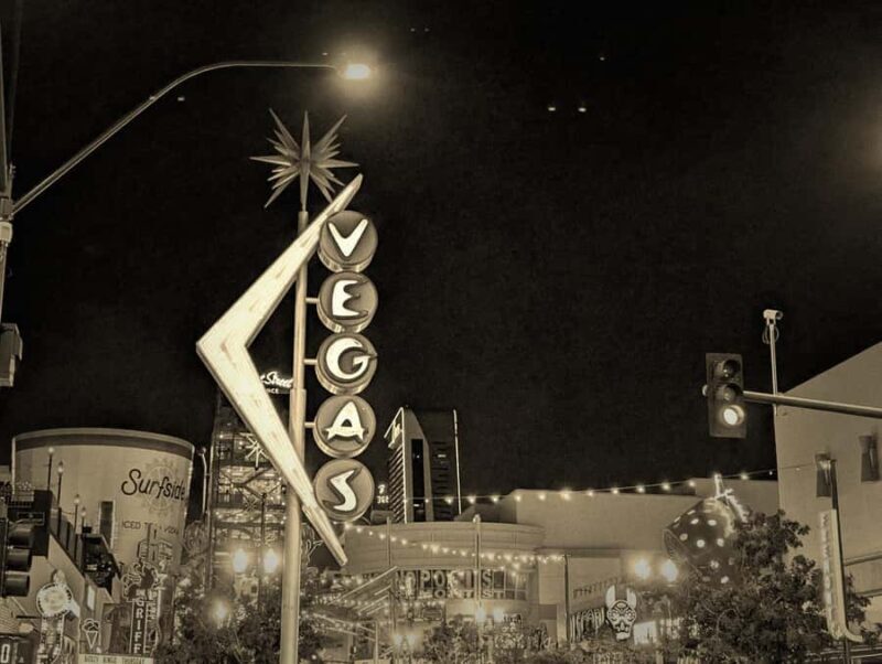 Downtown Las Vegas - True Crime Walking Tour - Exploring the Darker Side of Las Vegas: An In-Depth Review
