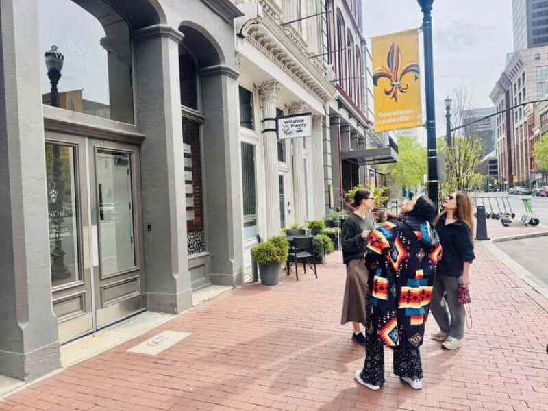 Downtown Louisville: Misfits and Mayhem Walk with Cocktail - Value and Practicalities