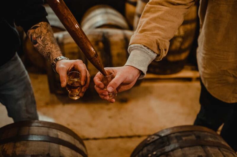 Downtown Nashville: From the Barrel Whiskey Tasting Flight! - Key Points