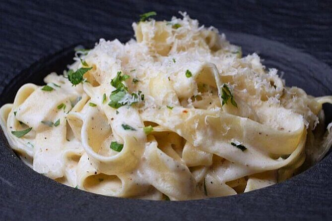 Downtown & Strip Vegan Food Tour in Las Vegas - Exploring the Las Vegas Vegan Food Tour