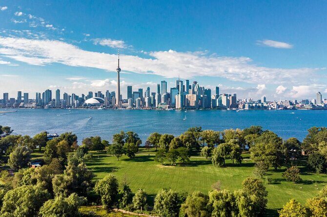 Downtown Toronto Walking Tour and Optional Harbour Cruise - Key Points