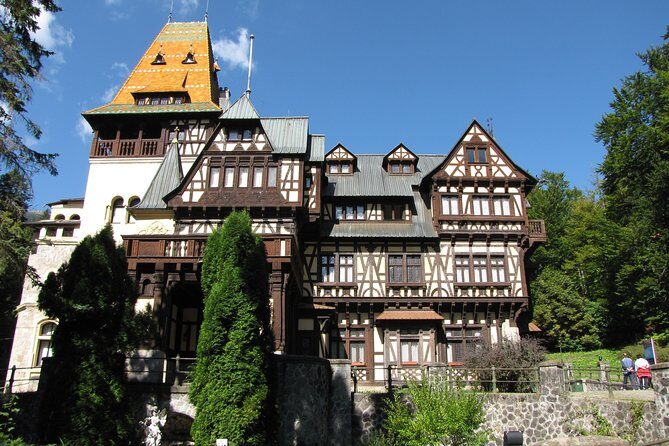 DRACULA CITY BREAK Bran Castle, Peles Castle Sinaia, Brasov City - FAQ
