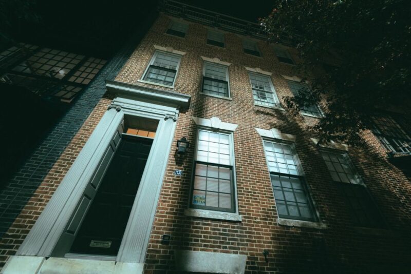 Dreaded Dead Descent of the District: DC Ghost Tour - Dreaded Dead Descent of the District: DC Ghost Tour