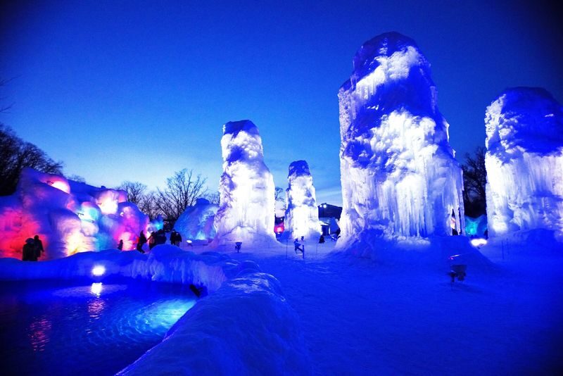 Dreamy ice sculptures decorated with lights-Lake Shikotsu Ice Wave Festival half-day tour at nightfall from Sapporo - From Sapporo to the Lakeside