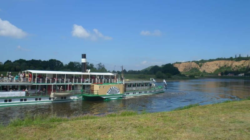 Dresden: Boat Cruise with Wine Tasting and Snacks - Key Points