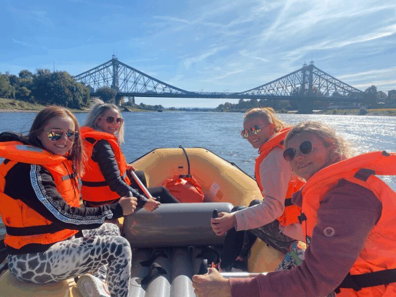Dresden: Bootstour mit dem Schlauchboot Loschwitz - Radebeul - Why This Tour Offers Great Value