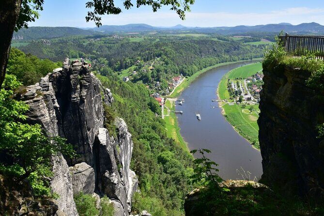Dresden-Prague One-Way Sightseeing Journey - A Deep Dive into the Dresden to Prague Experience