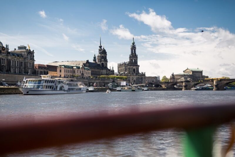 Dresden: River Sightseeing Boat Cruise - Why This Tour Works Well