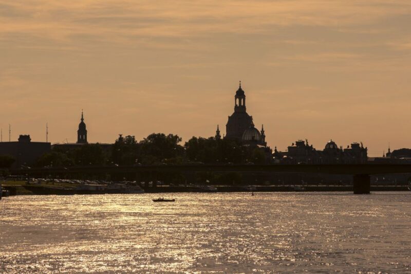 Dresden: Smile Tour with Prosecco - Final Thoughts: Is It Worth It?