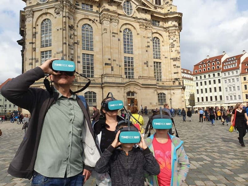 Dresden: Walking Tour with Virtual Reality elements - Frequently Asked Questions