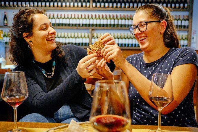 Drinks & Bites in Bologna Private Tour - A Closer Look at the Drinks & Bites in Bologna Experience