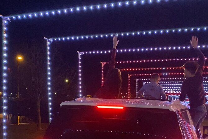 Drive through Christmas Lights Show - Drive Through Christmas Lights Show: A Festive Drive in Lincoln, Nebraska