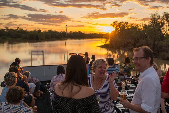 Drover's Sunset Cruise includes Smithy's Outback Dinner and Show - Setting the Scene: Longreach and the Thompson River