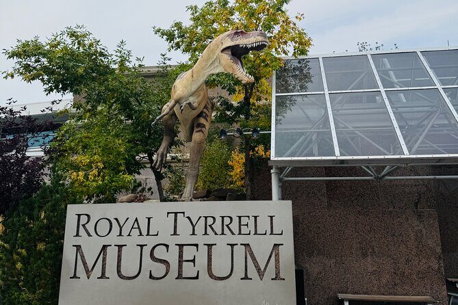 Drumheller & Hoodoos Day Trip from Calgary, Explore the Badlands - Exploring Alberta’s Badlands: The Drumheller & Hoodoos Day Trip from Calgary