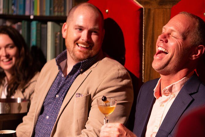 Drunk Shakespeare Ticket  Chicago - The Experience: What You Can Expect from Drunk Shakespeare in Chicago