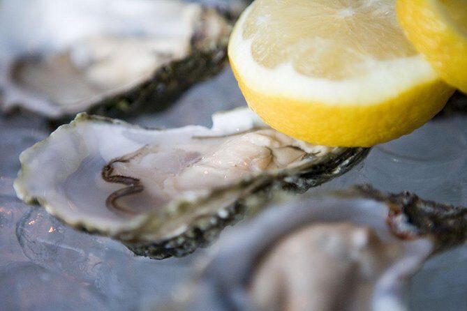 Dublin Traditional Irish 3 Course Meal Walking Tour with Local - FAQs