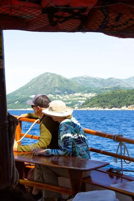 Dubrovnik: 6 hours Blue cave & Elaphiti with optional lunch - Frequently Asked Questions