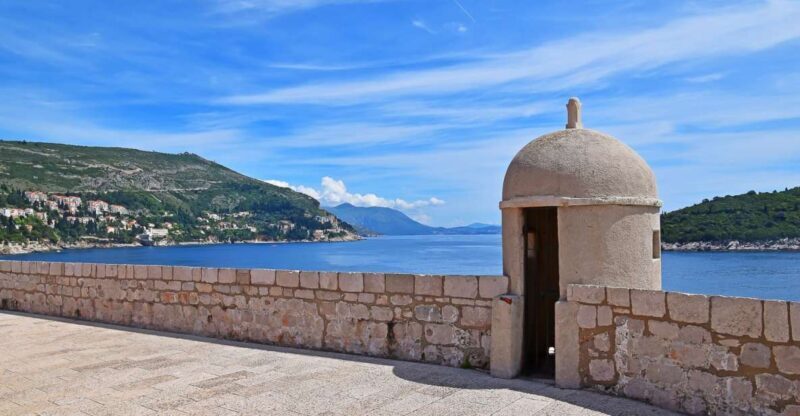 Dubrovnik: City Walls Early Morning or Sunset Walking Tour - The Experience’s Practical Details