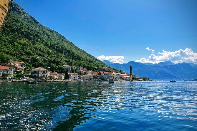 Dubrovnik: Convertible Minibus Panorama Tour with Audio Guide - Who Should Consider This Tour?