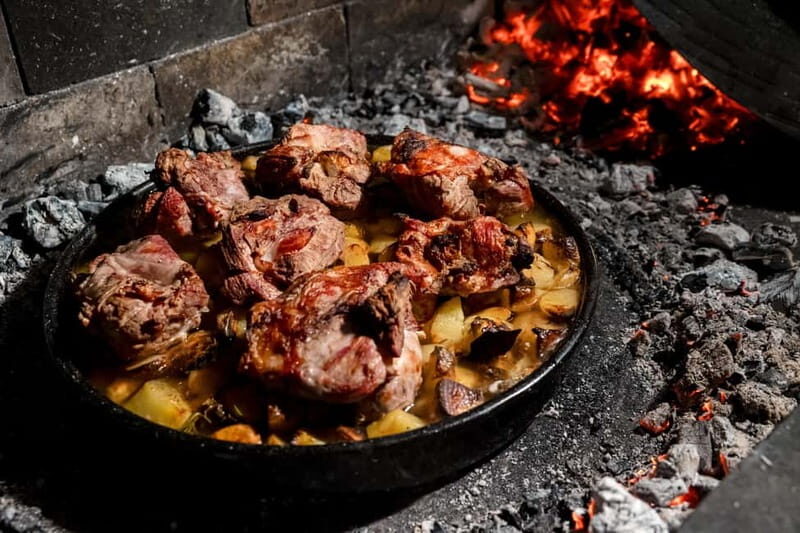 Dubrovnik: Croatian family style peka dining - An In-Depth Look at Dubrovnik’s Family-Style Peka Dining Tour