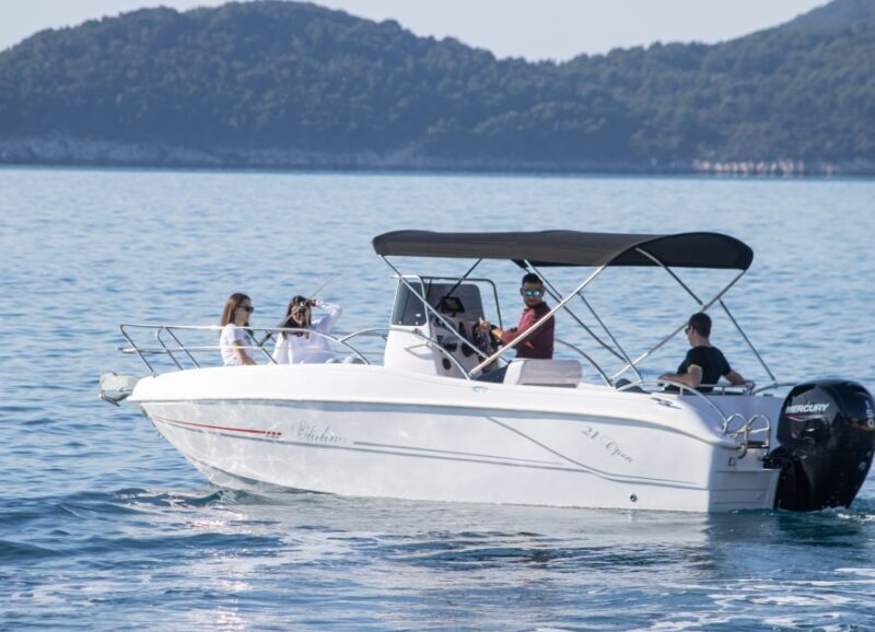 Dubrovnik: Elaphite Islands and Blue Cave Private Tour - Who Is This Tour Best For?