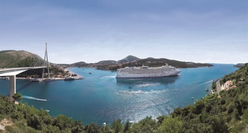 Dubrovnik: Group Sightseeing Tour with Stunning Views - Key Points