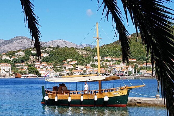 Dubrovnik Islands Private Rented Boat Cruise - What Is the Dubrovnik Islands Private Boat Tour?