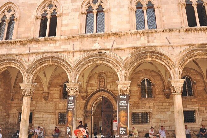 Dubrovnik Old Town & City Walls: Private Half-Day Walking Tour - Additional Details and Considerations